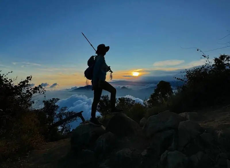 5 Rekomendasi Gunung di Jawa Barat yang Cocok Untuk Healing